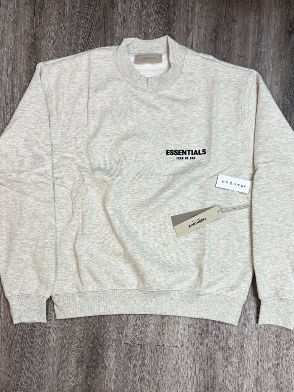 Ss22 fear of god essentials Light Oatmeal crewneck